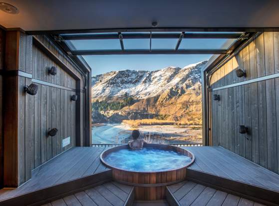 8 Reasons Why Queenstown is the Ultimate Winter Holiday Destination