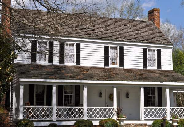 Diving In: Beaver Dam Historic Home