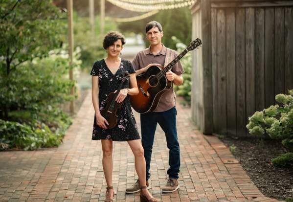 Traditional Series: Zoe & Cloyd