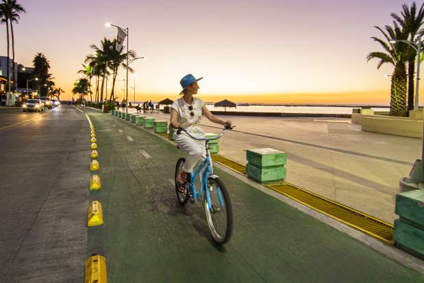 Paseo en Bici Malecón