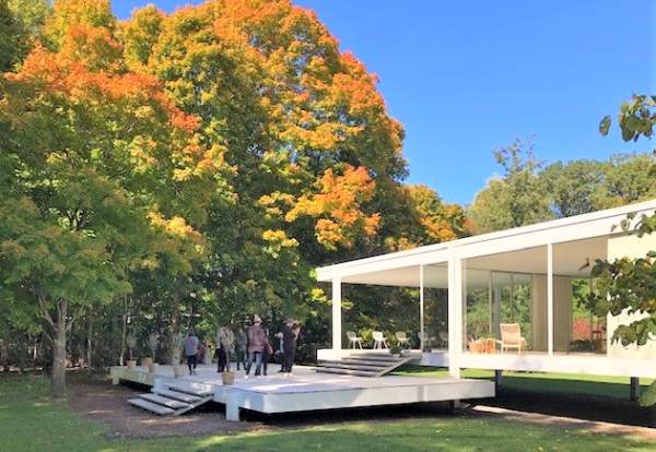 Edith Farnsworth House in Plano, Illinois - fall exterior