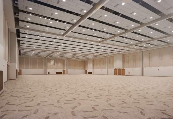 Empty Exhibit Hall Rendering