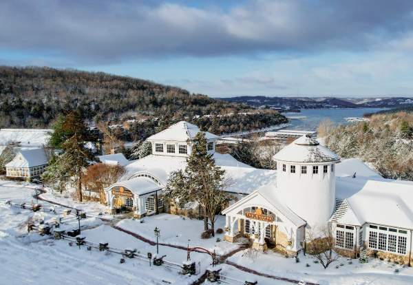 Big Cedar Winter Lodging
