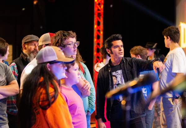 Youth Travel Guide Groups