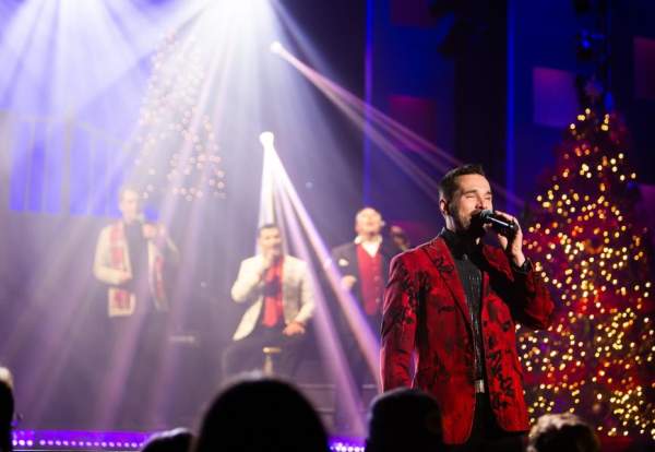 Hughes Brothers Theatre Show