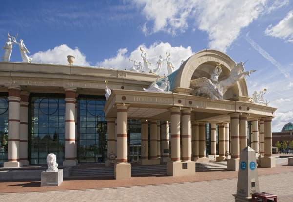 Outside image to the Trafford Centre Entrance