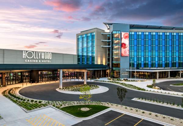Hollywood Casino Aurora