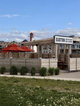 Euston Park - Parlee Beach