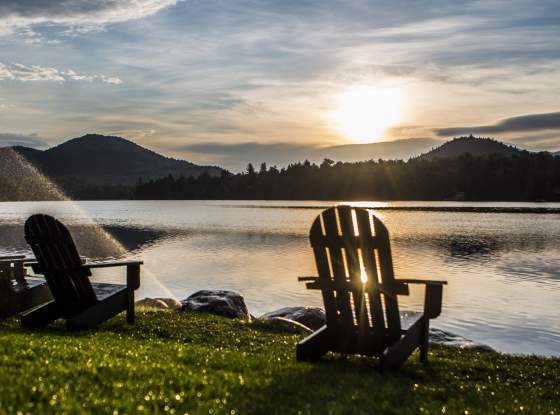 Lake Placid - Mirror Lake page