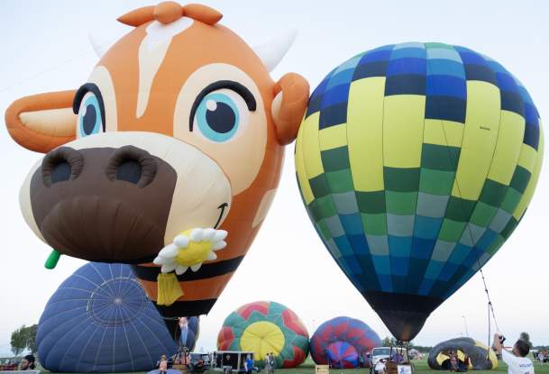 Plan Your August 14–16 Weekend Getaway in Bentonville: Sierra Ferrell & SOAR NWA