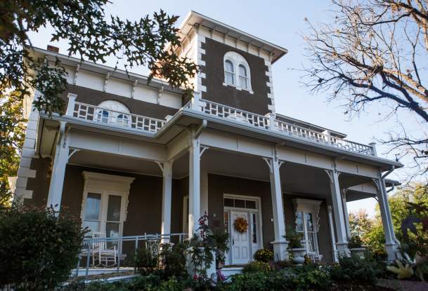 The Peel Museum and Botanical Gardens