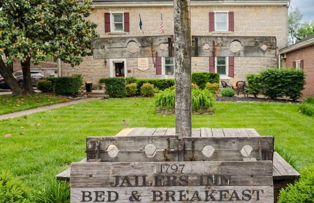 Where To Stay: Bardstown’s Historic Hotels, Motels and B&Bs