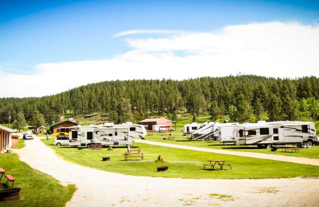 Whispering Pines Campground