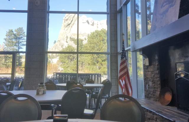 Carvers’ Marketplace - Mount Rushmore Concessions