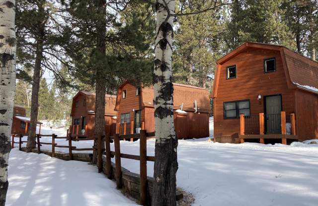 Trailshead Lodge