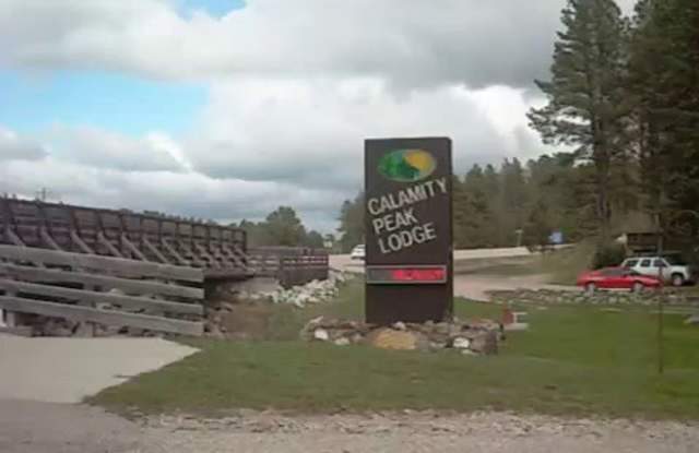 Calamity Peak Lodge