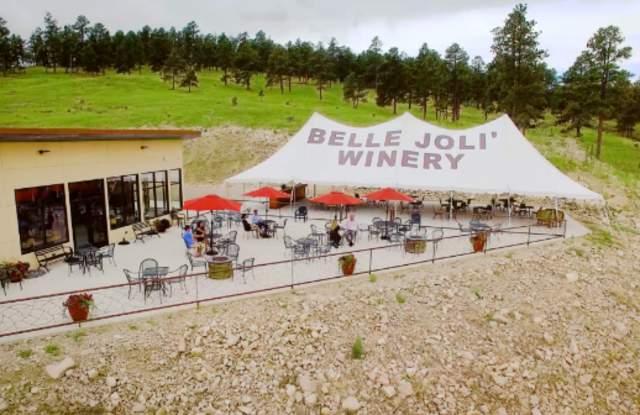 Belle Joli Winery Sparkling House
