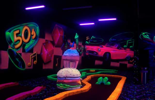 Putz n Glo Black Light Miniature Golf