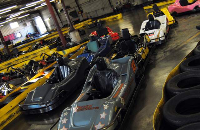 Flags & Wheels Indoor Racing