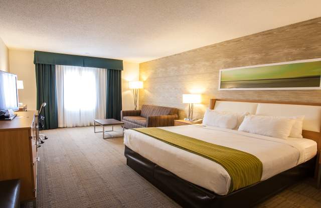DoubleTree Rapid City Downtown Convention Center