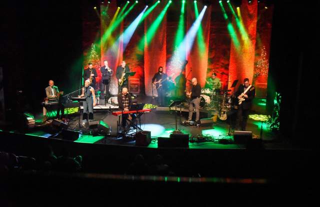 Holiday Jam with the Hegg Brothers