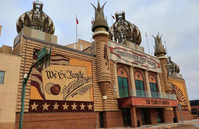 Corn Palace Murals — “250 Years of America”