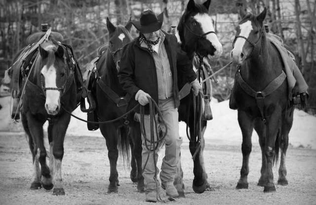 Christmas on the High Plains - High Plains Live!