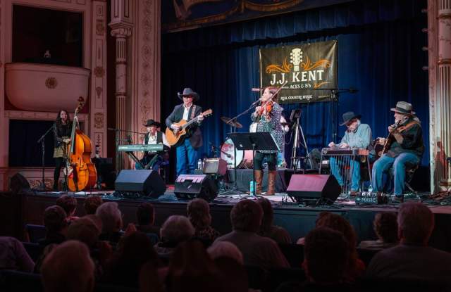 High Plains Live! Real Country Music