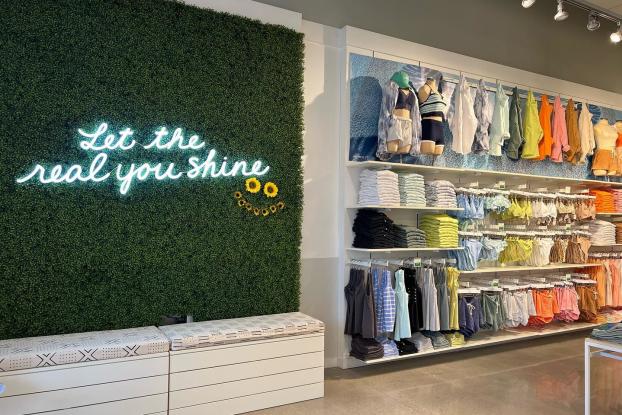 Nike cincinnati premium outlets sale