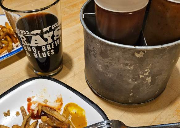 Ray's BBQ, Brews, & Blues