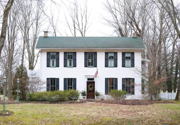Sycamore Farmhouse Bed and Breakfast