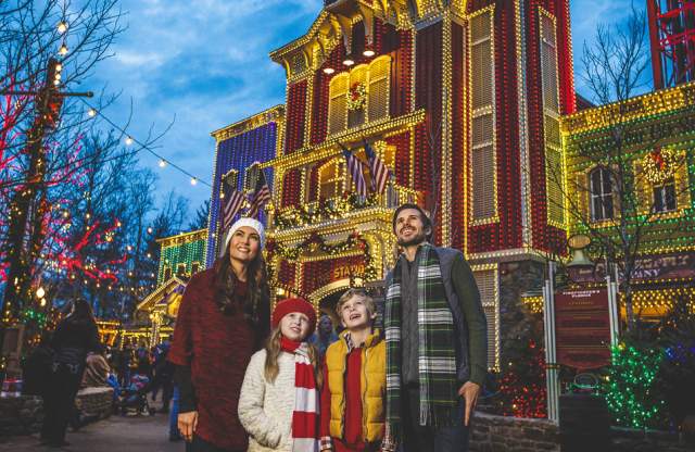 The Ultimate Guide to Christmas at Silver Dollar City