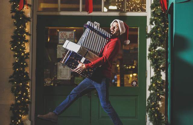 Christmas Shopping in Branson