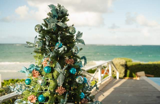 How to Spend the Holiday Season in Jamaica