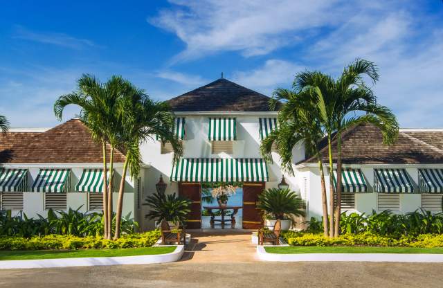 Round Hill Resort Hosts the Iconic Sports Illustrated Swimsuit Issue