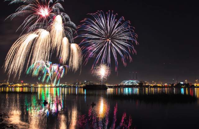 Fourth of July Fireworks Boat Rides