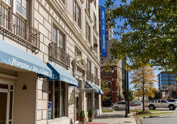 Hampton Inn & Suites, Downtown