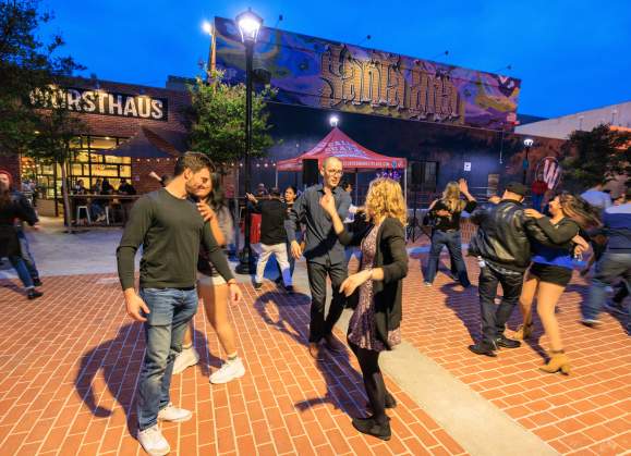 Dancing in the Streets by Eric Lindberg