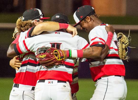 Fayetteville Woodpeckers Baseball: Margaritaville at the Ballpark w/ Replica Jersey Giveaway