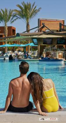 Dive into Luxury Pools and Cabanas in Temecula