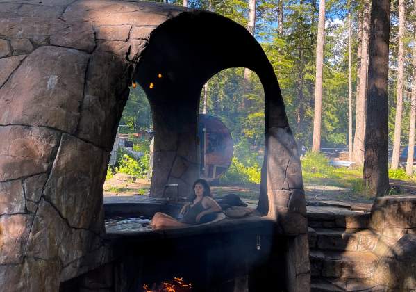 Cannibal Hot Tub at Paradise Village