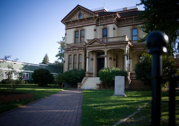 Meeker Mansion in Puyallup Washington