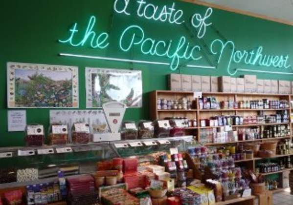 Pacific Northwest Shop in Proctor