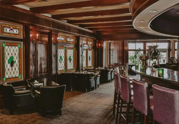 Bacchus Lounge