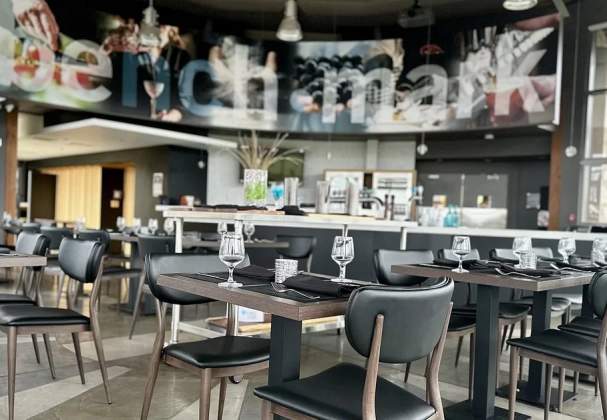 Benchmark Restaurant