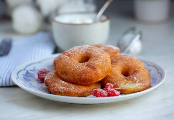 Fritters on the Lake
