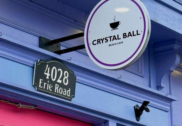 Crystal Ball Beach Cafe