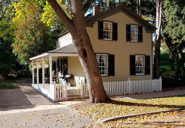 Alexander McKee House