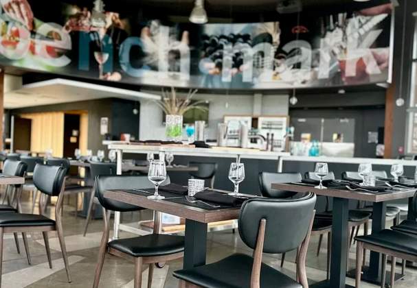 Benchmark Restaurant