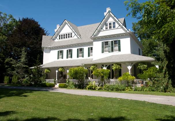 Grand Victorian